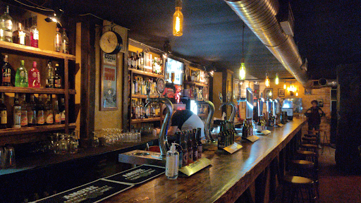 cervecería Bar Chaplin en Granada - Granada
