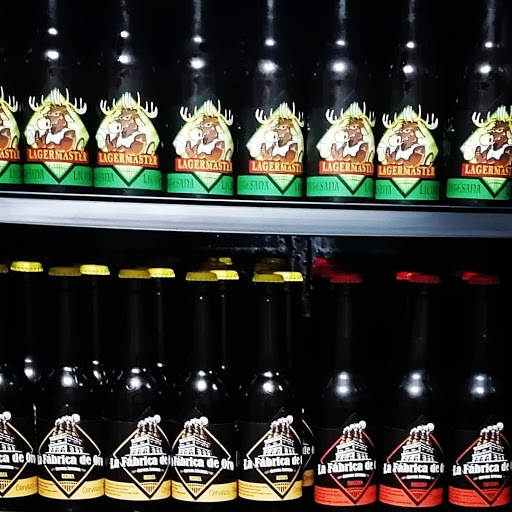 cervecería Cervecería artesanal | La Fábrica De Oro Beer en Alcala de Henares - Madrid